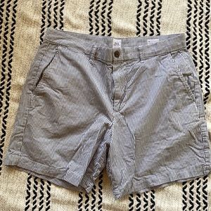 Men’s stripped 7 inch shorts